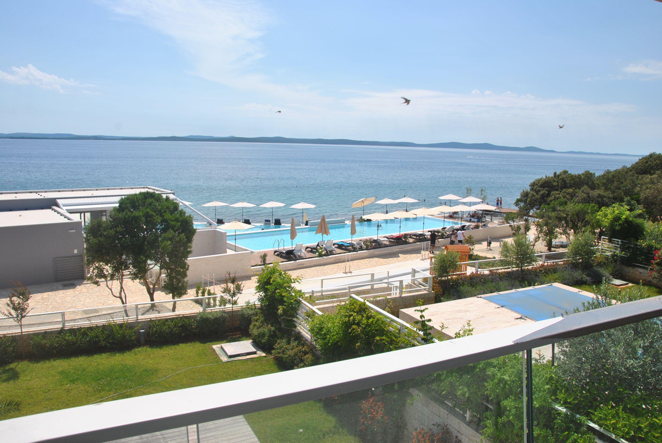 Sunnyside Apartments Resort Petrcane Exterior photo